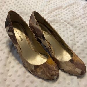 Liz Claiborne Tapestry-like Watercolor Heels
